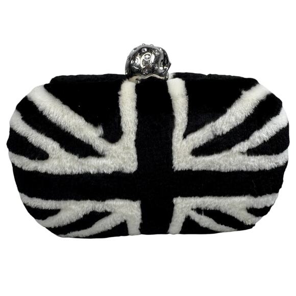 Alexander McQueen UK Bag Mink Skull Brittania Minaudiere Fur Clutch Union Jack - Picture 7 of 12